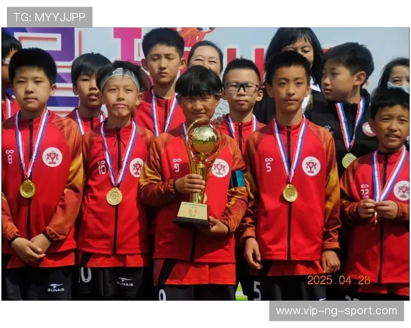 激情绿茵追梦之路见证足球精神与团队荣耀的永恒魅力